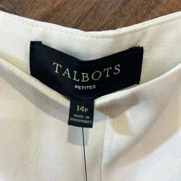 NWT Talbot white Womens 14 petite straight leg slacks - flaw shown in picture! - Picture 3 of 5